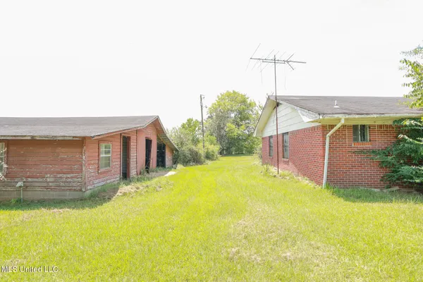 $80,000 | 7825 Old Hillsboro Road, Forest, MS 39074