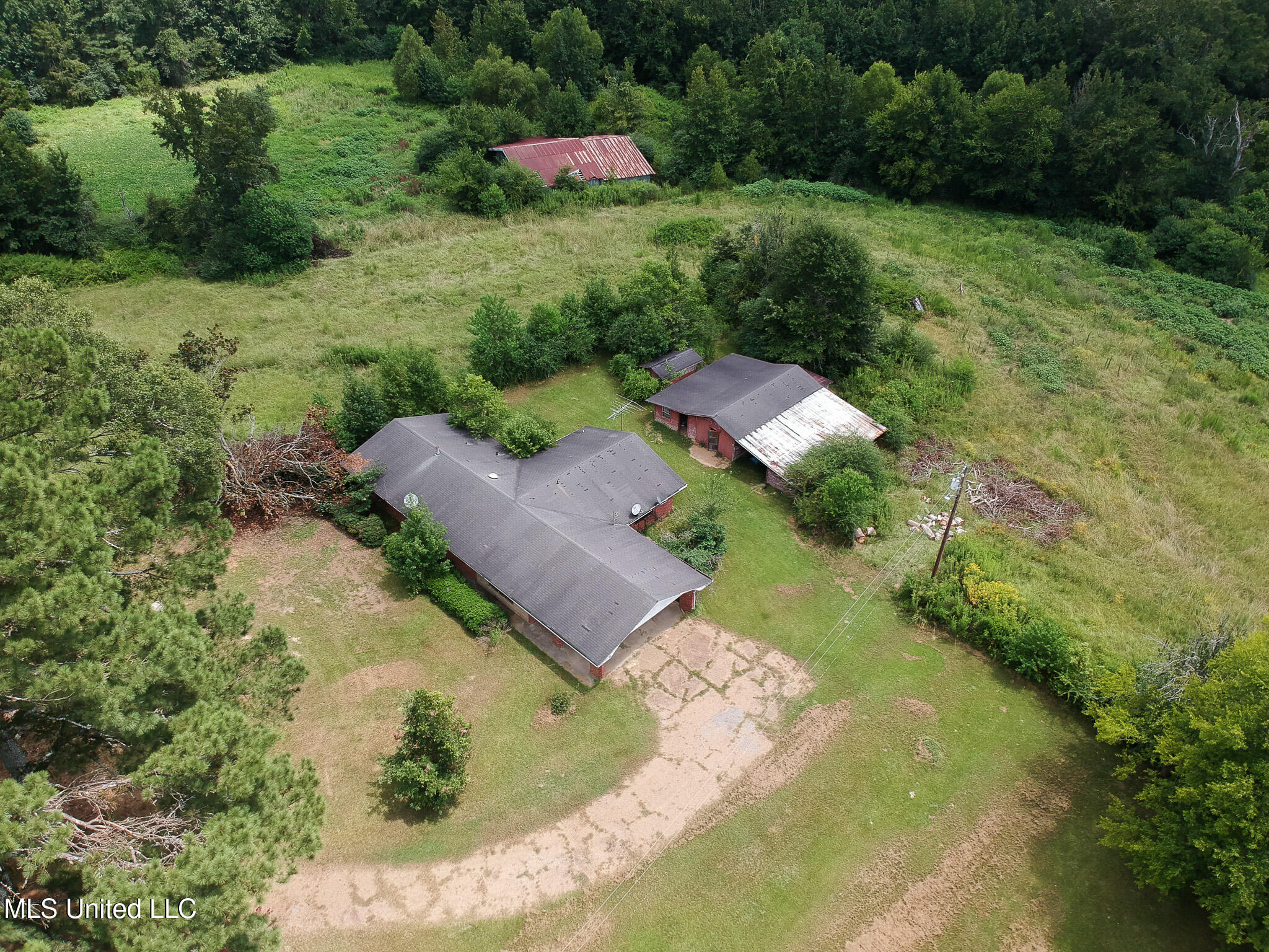 7825 Old Hillsboro Road Forest, MS 39074 - Photo 5 of 44 DJI_0139