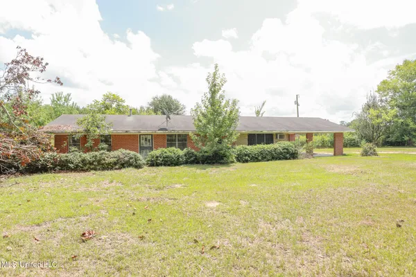 $80,000 | 7825 Old Hillsboro Road, Forest, MS 39074