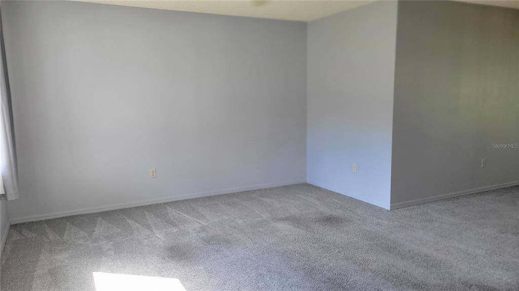 11215 Southwest 63rd Terrace Road Ocala, FL 34476 - Photo 6 of 13 a view of an empty room