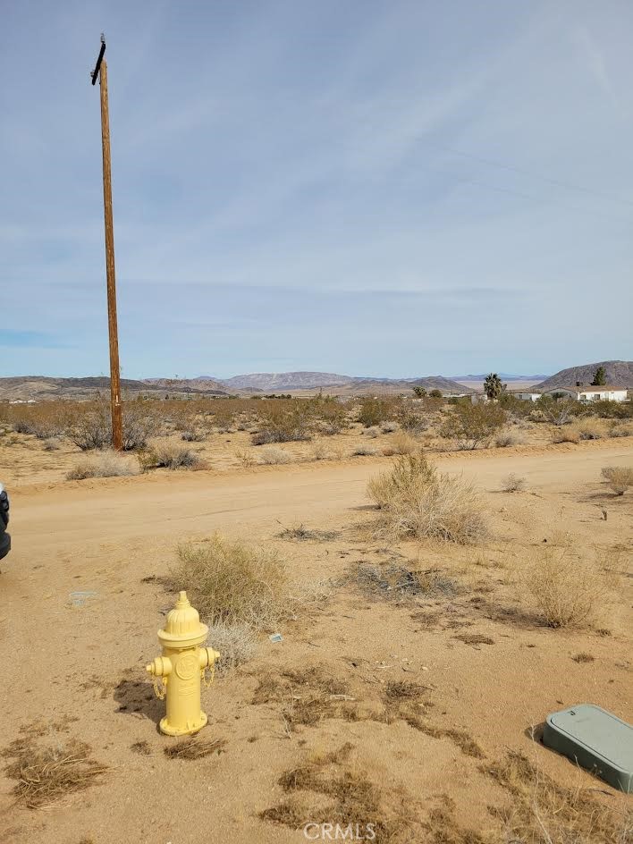 0 Amargon Road Landers, CA 92285 - Photo 2 of 8 power and water