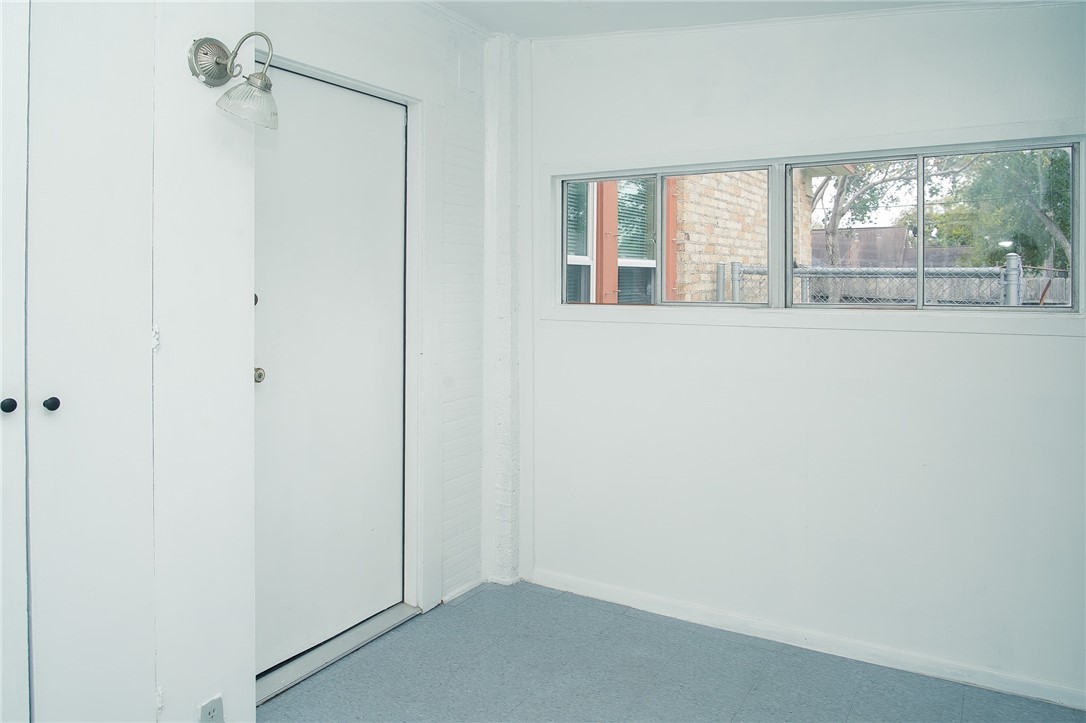 641 Naples Street Corpus Christi, TX 78404 - Photo 24 of 29 a view of empty room with window