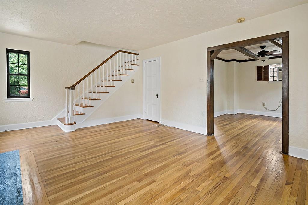 641 Bower Hill Road Pittsburgh, PA 15243 - Photo 4 of 25 Gallery Image 4