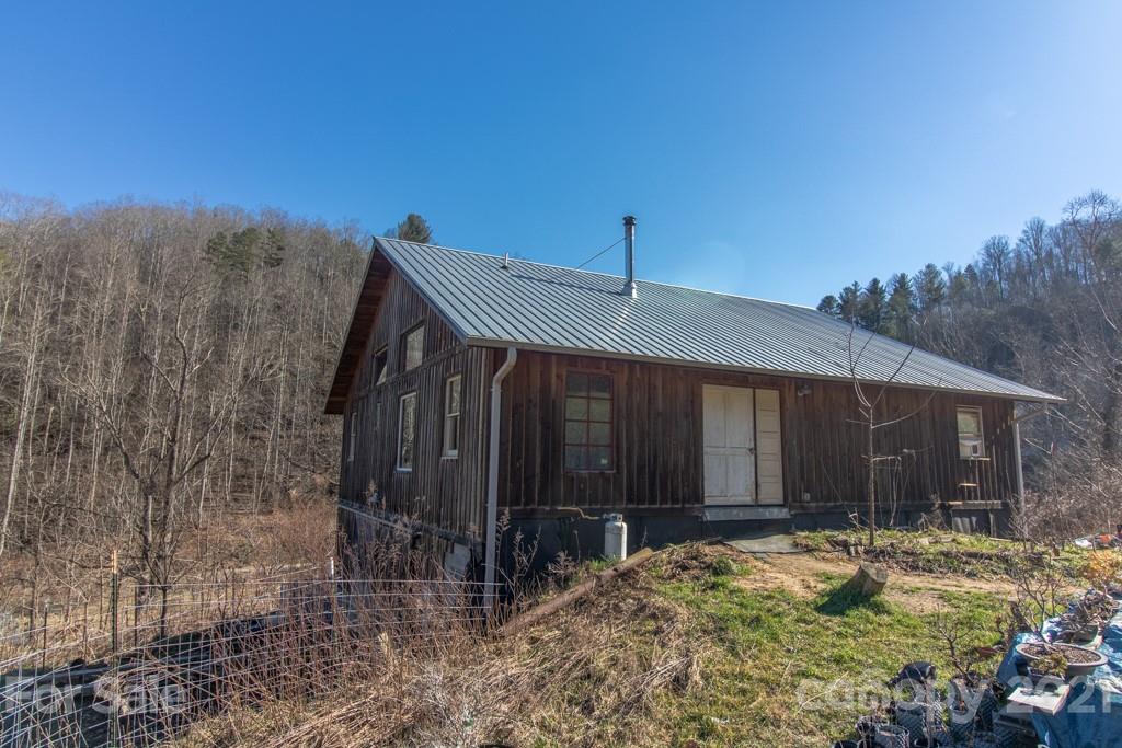 1000 Clarks Branch Road Leicester, NC 28748 - Photo 14 of 25 Gallery Image 14