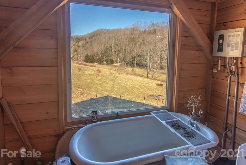 1000 Clarks Branch Road Leicester, NC 28748 - Photo 15 of 25 Gallery Image 15
