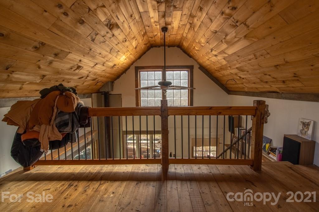 1000 Clarks Branch Road Leicester, NC 28748 - Photo 8 of 25 Gallery Image 8