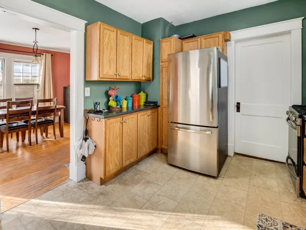 $190,000 | 64 Bellevue Avenue, Rutland, VT 05701