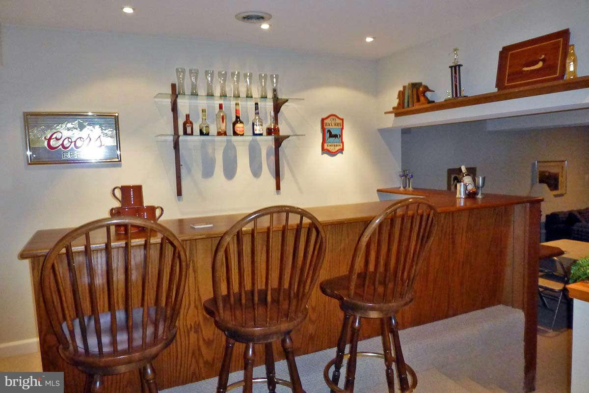 10940 Blue Roan Road Oakton, VA 22124 - Photo 24 of 30 BAR