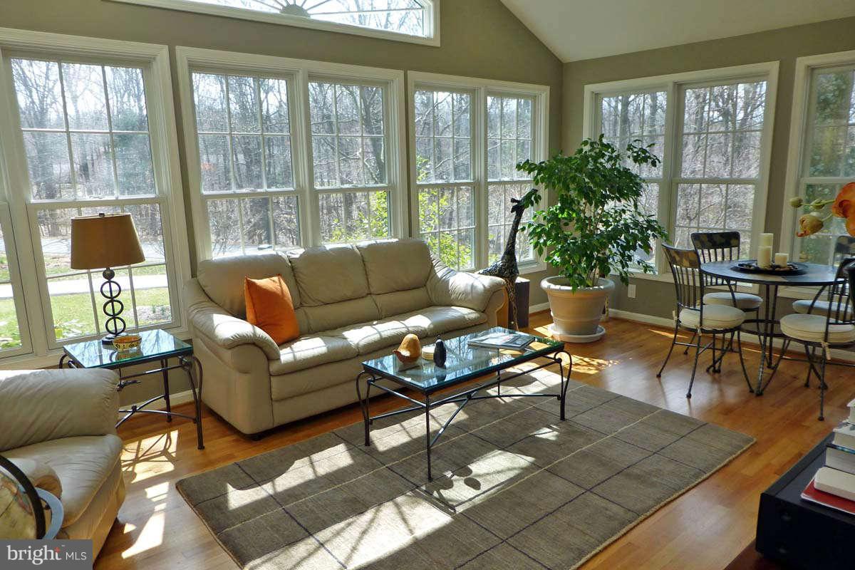 10940 Blue Roan Road Oakton, VA 22124 - Photo 9 of 30 SUNROOM