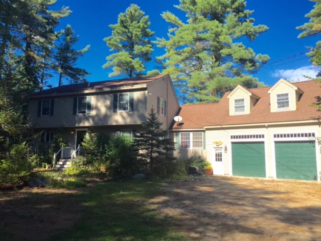 239 Round Pond Road Wakefield, NH 03830 - Photo 3 of 35