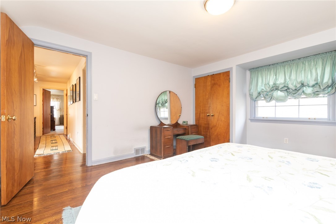 3554 Fenley Road Cleveland, OH 44121 - Photo 21 of 33 Gallery Image 21