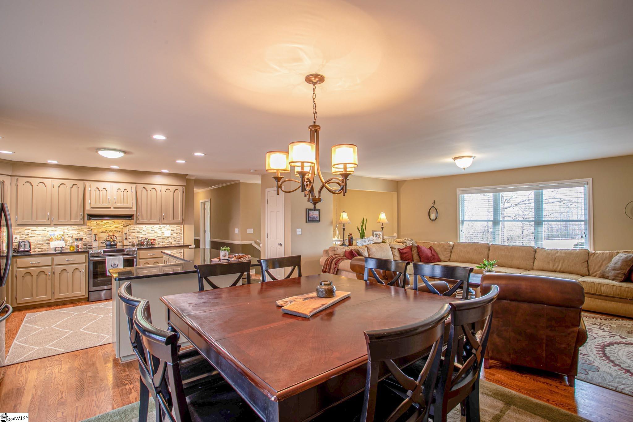 361 State Rd S-42-2788 Greer, SC 29651 - Photo 6 of 29 Gallery Image 6