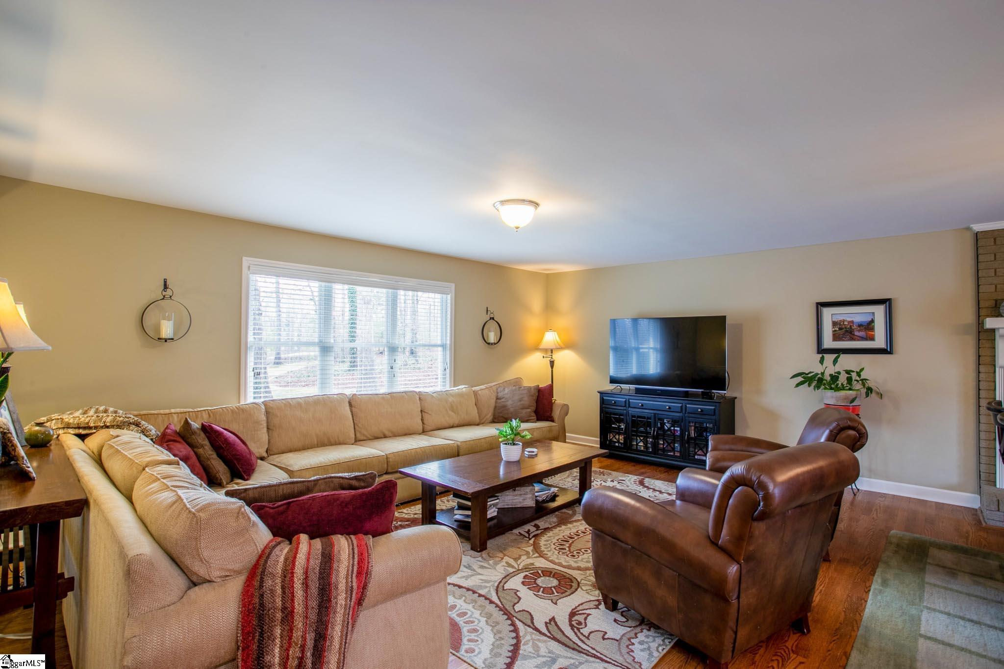 361 State Rd S-42-2788 Greer, SC 29651 - Photo 8 of 29 Gallery Image 8
