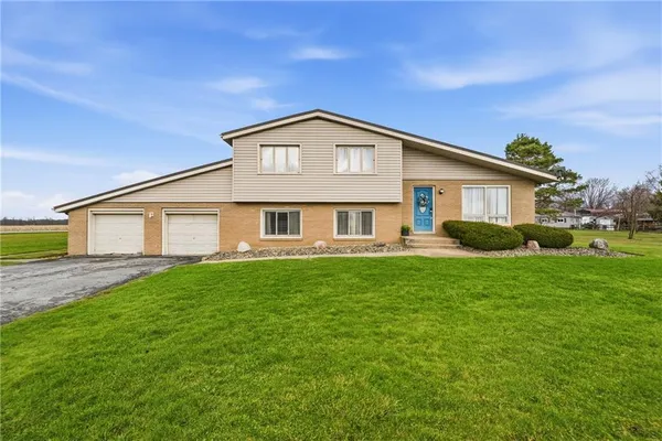 $245,000 | 37 Carlisle Road, Transfer, PA 16154