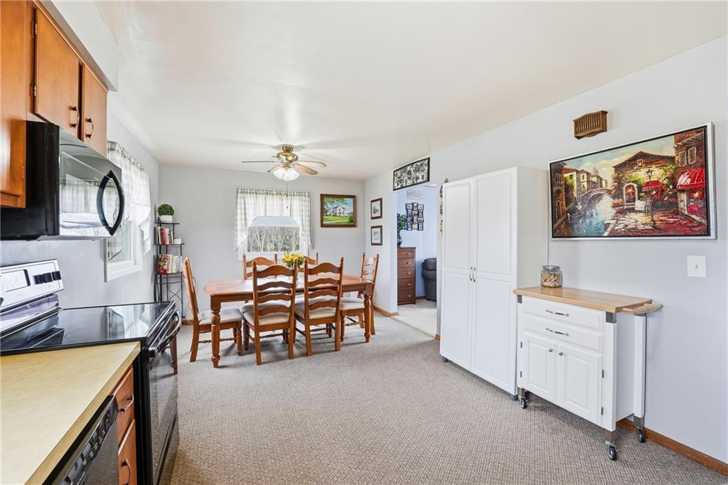 37 Carlisle Road Transfer, PA 16154 - Photo 11 of 28