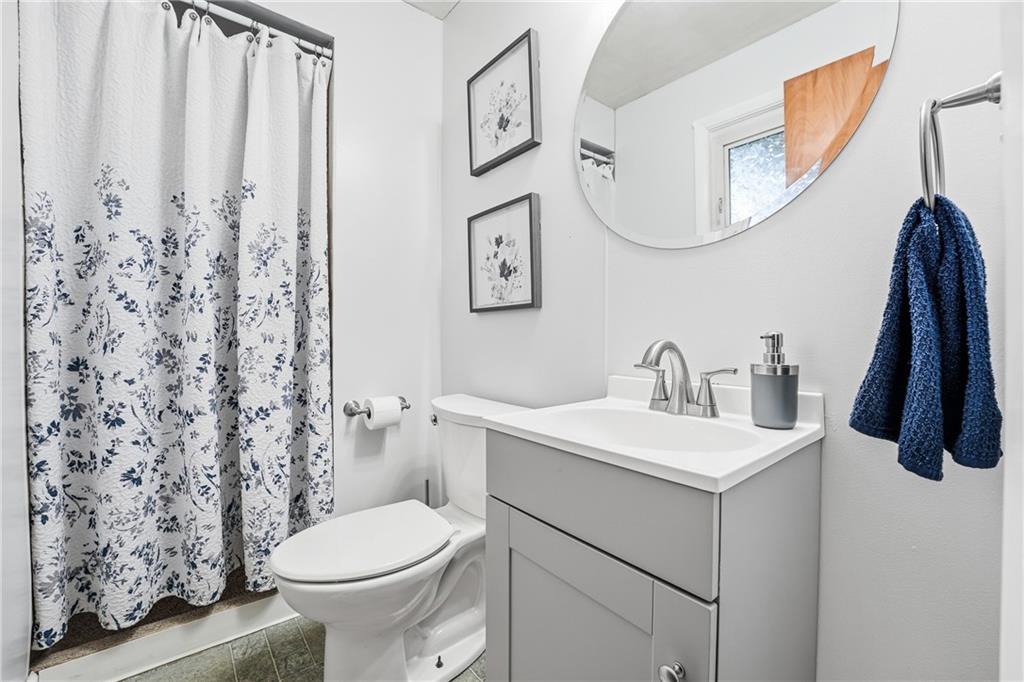 37 Carlisle Road Transfer, PA 16154 - Photo 22 of 28