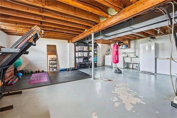 $245,000 | 37 Carlisle Road, Transfer, PA 16154