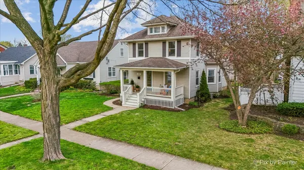 $475,000 | 1028 South 4th Street, St. Charles, IL 60174