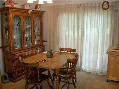 5035 North Vassar Road Flint, MI 48506 - Photo 7 of 14 20249768-6.JPG