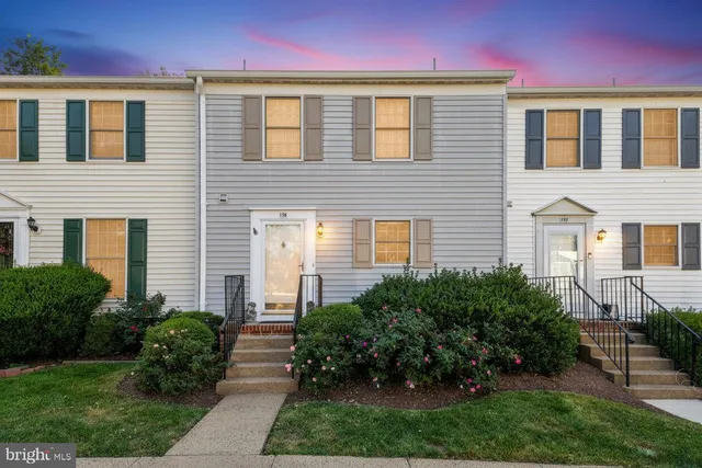 $399,990 | 174 Fairfield Drive, Warrenton, VA 20186