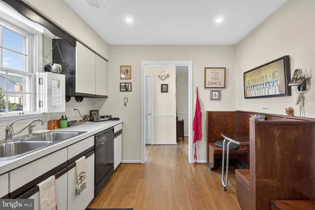 $399,990 | 174 Fairfield Drive, Warrenton, VA 20186