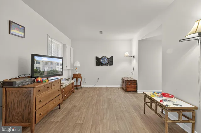 $399,990 | 174 Fairfield Drive, Warrenton, VA 20186