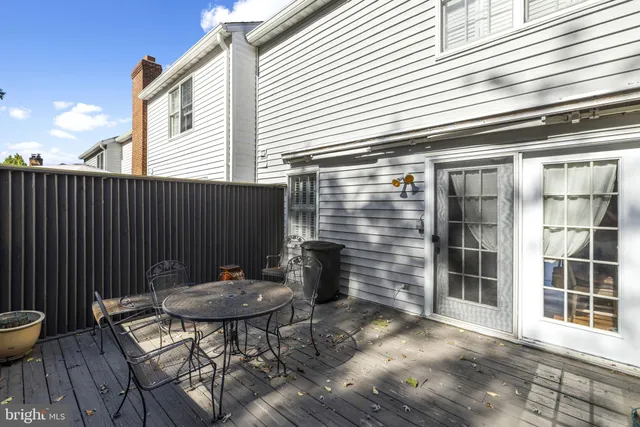 $399,990 | 174 Fairfield Drive, Warrenton, VA 20186