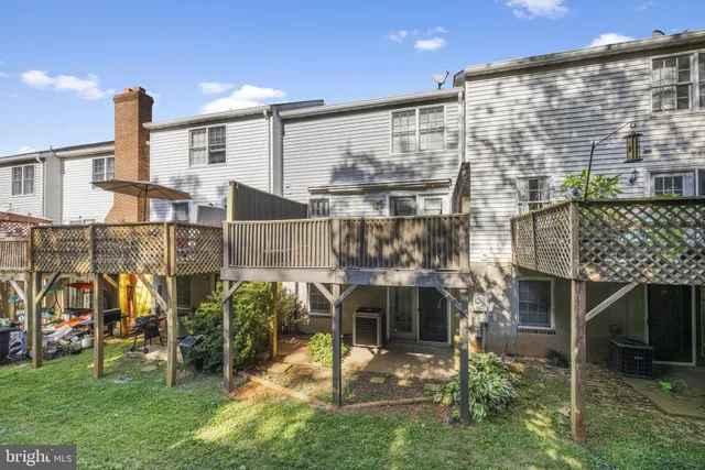 $399,990 | 174 Fairfield Drive, Warrenton, VA 20186