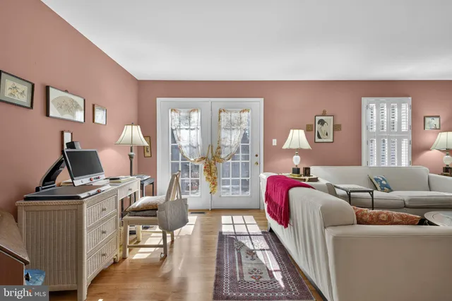 $399,990 | 174 Fairfield Drive, Warrenton, VA 20186