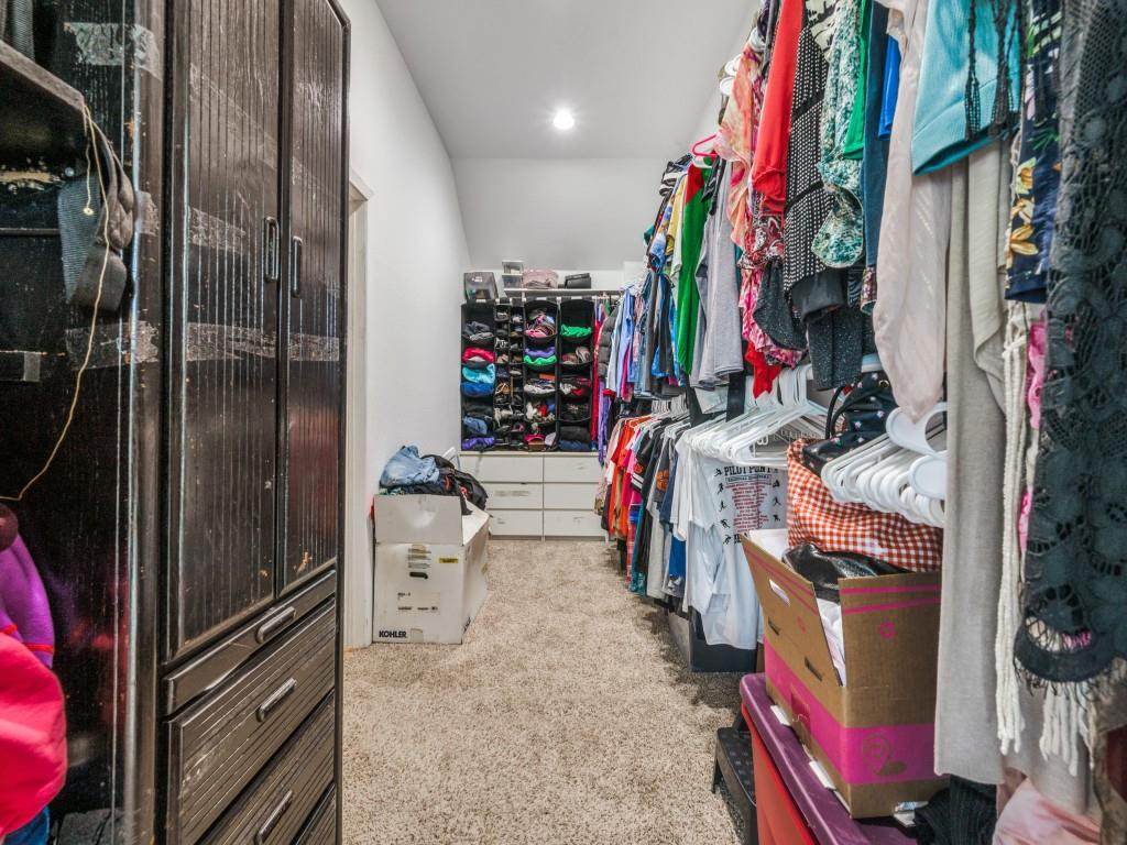2250 Morrow Road Valley View, TX 76272 - Photo 20 of 35 Gallery Image 20