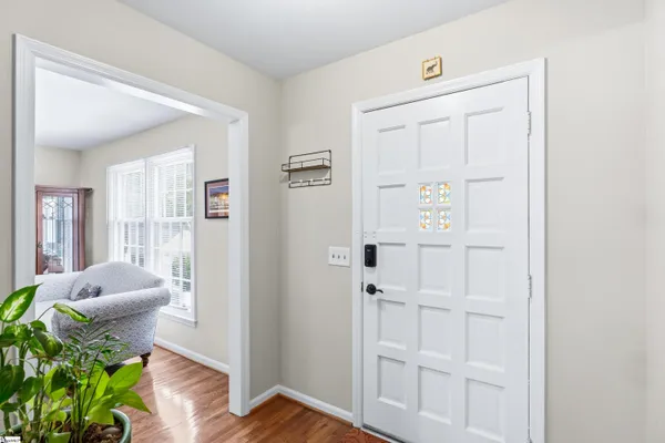 $232,000 | 24 12 Oaks Terrace, Greenville, SC 29615