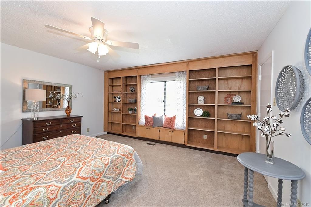 4085 Alana Court Tega Cay, SC 29708 - Photo 29 of 48 Gallery Image 29