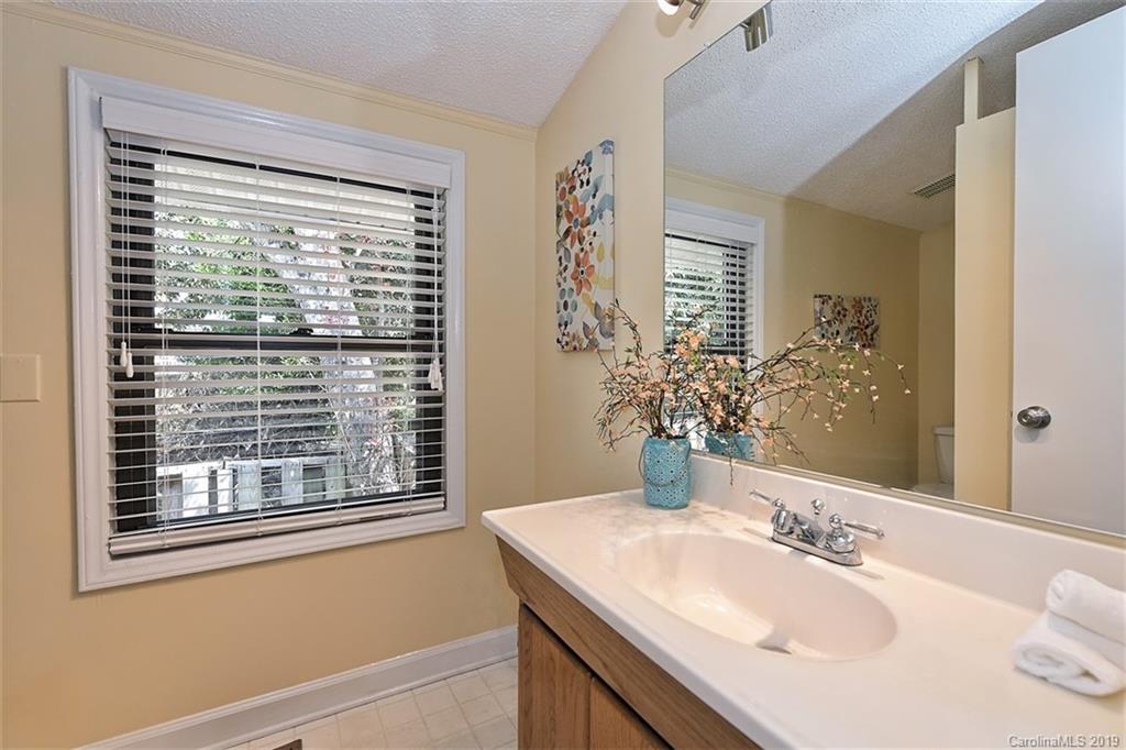 4085 Alana Court Tega Cay, SC 29708 - Photo 34 of 48 Gallery Image 34