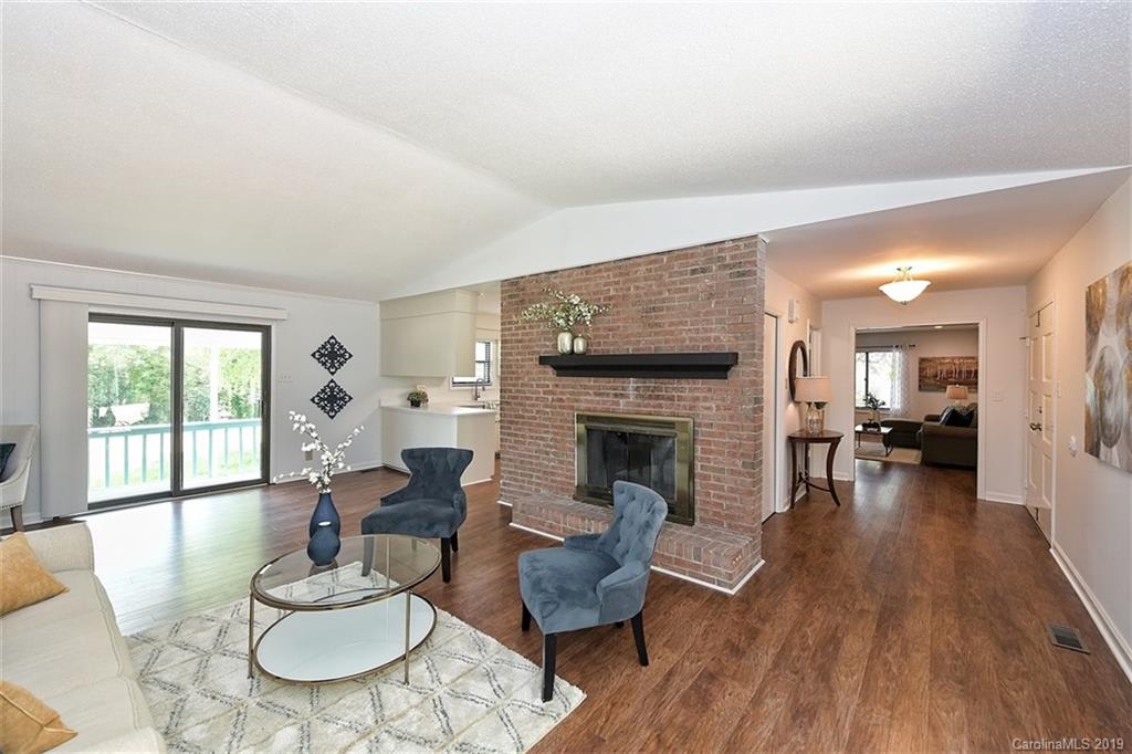 4085 Alana Court Tega Cay, SC 29708 - Photo 6 of 48 Gallery Image 6