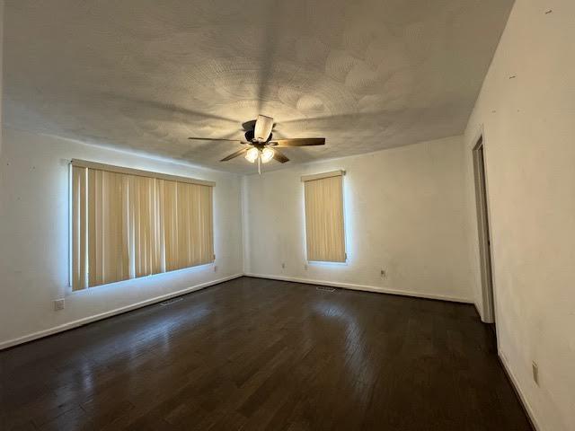3609 Bennett Springs Road Salem, VA 24153 - Photo 20 of 55 primary bedroom