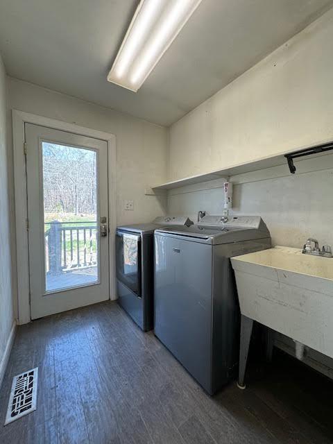 3609 Bennett Springs Road Salem, VA 24153 - Photo 31 of 55 laundry room