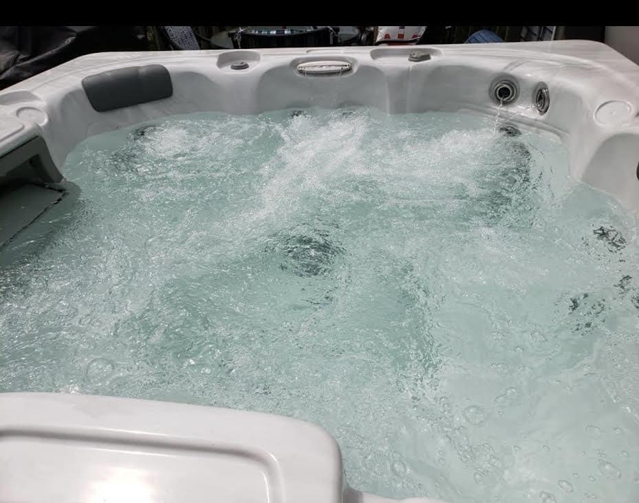 3609 Bennett Springs Road Salem, VA 24153 - Photo 40 of 55 Hot Tub