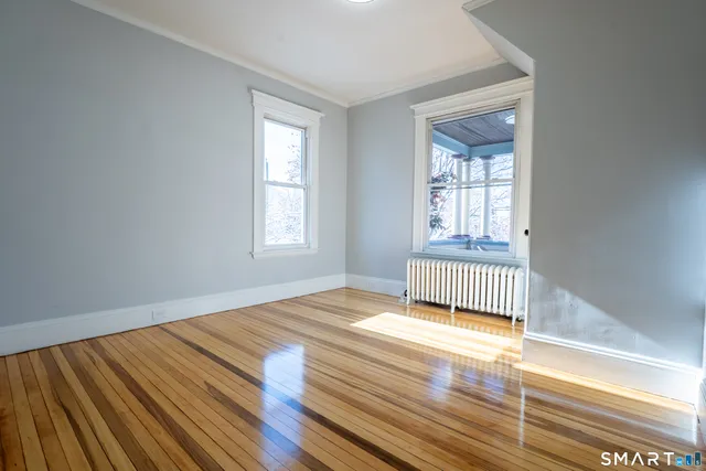 $2,000 | 94 Fairfield Avenue, Hartford, CT 06114