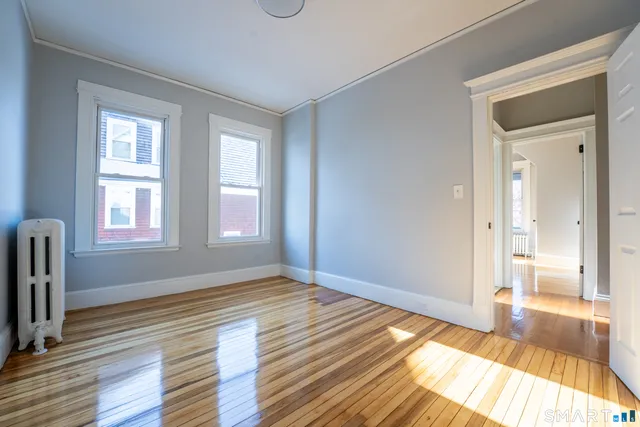 $2,000 | 94 Fairfield Avenue, Hartford, CT 06114