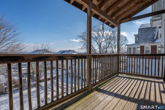 $2,000 | 94 Fairfield Avenue, Hartford, CT 06114