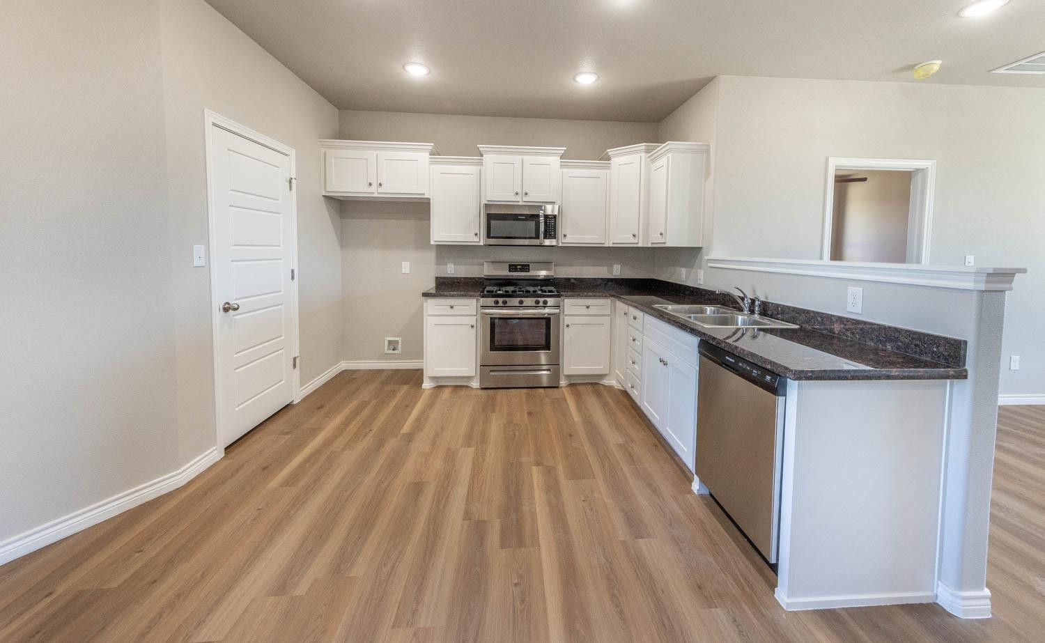6919 11th Street Lubbock, TX 79416 - Photo 4 of 21 Photo 4