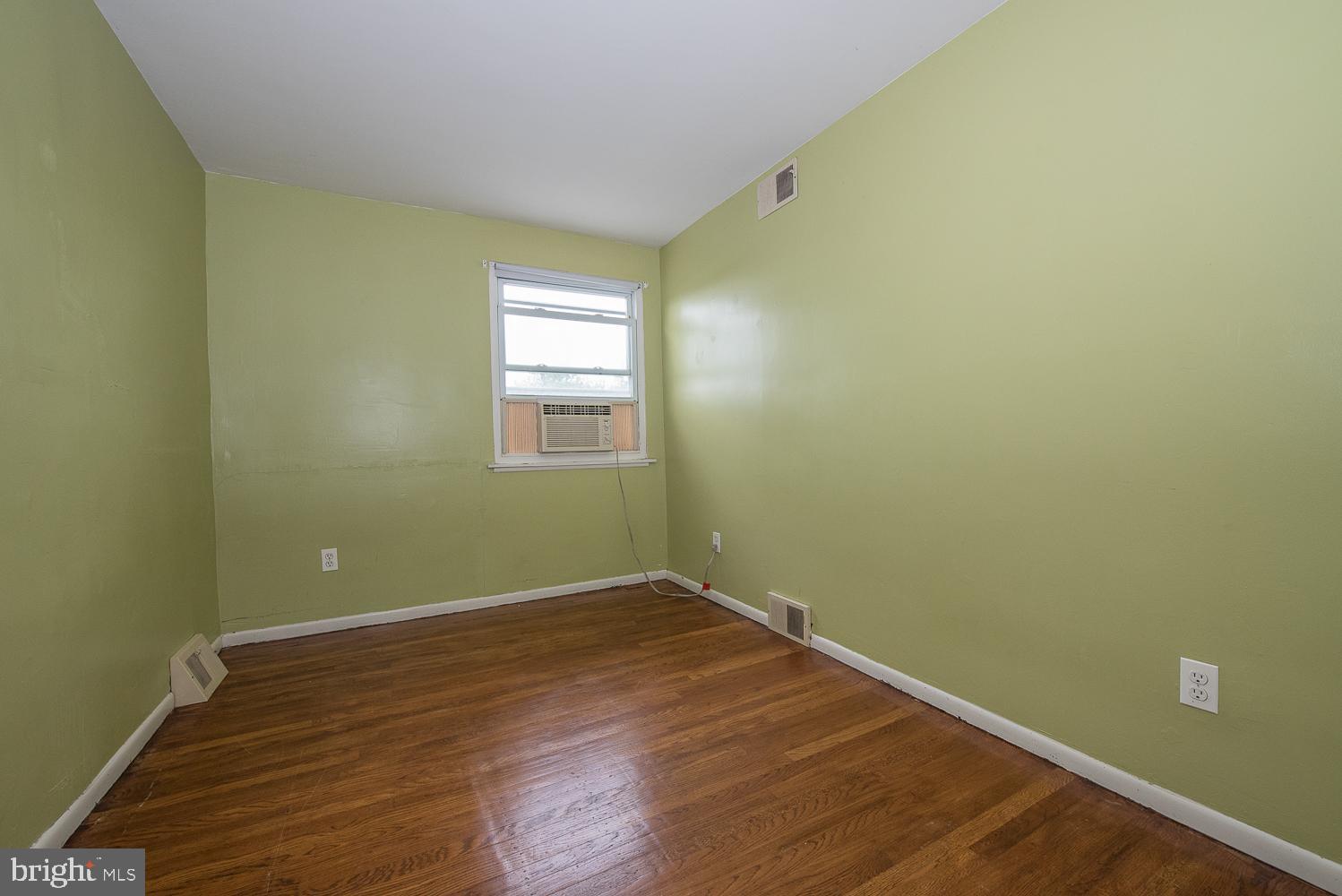 4034 Worrilow Road Brookhaven, PA 19015 - Photo 16 of 25 Bedroom 3