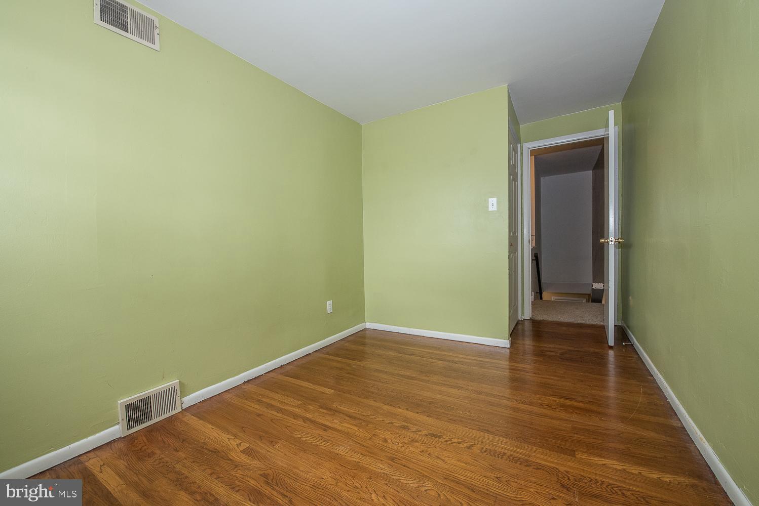 4034 Worrilow Road Brookhaven, PA 19015 - Photo 17 of 25 Bedroom 3