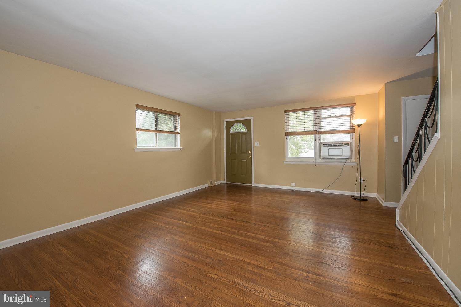 4034 Worrilow Road Brookhaven, PA 19015 - Photo 4 of 25 Living Room