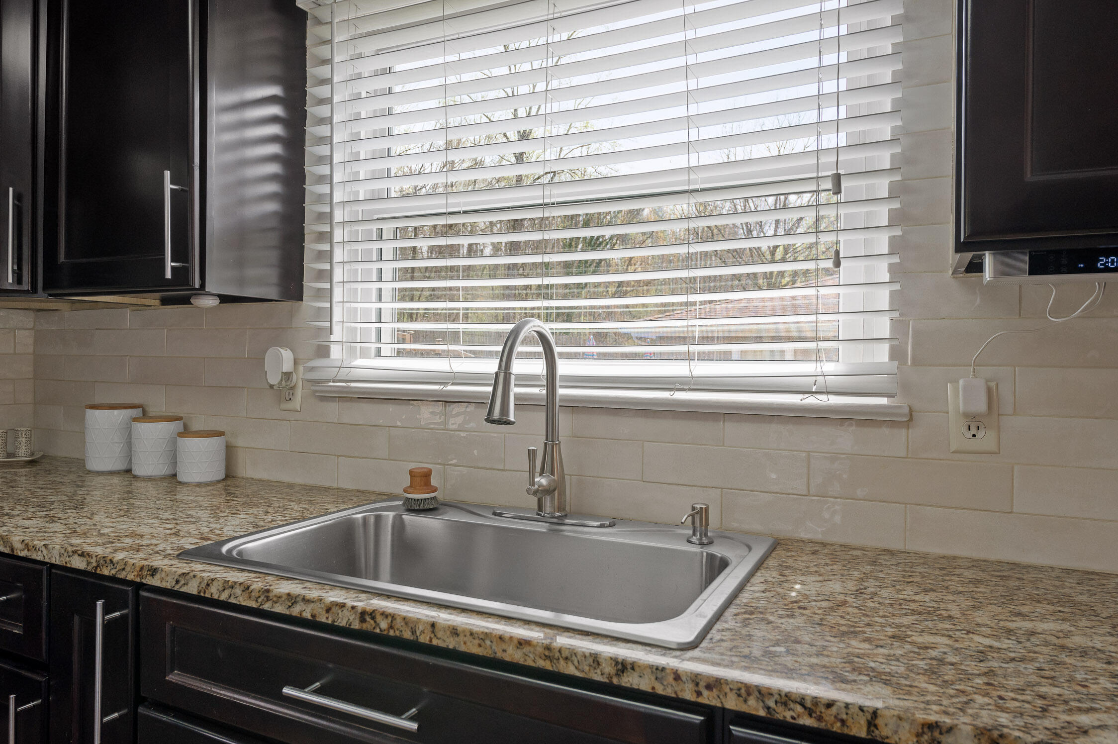 528 Lullwater Road Chattanooga, TN 37405 - Photo 12 of 28 Kitchen