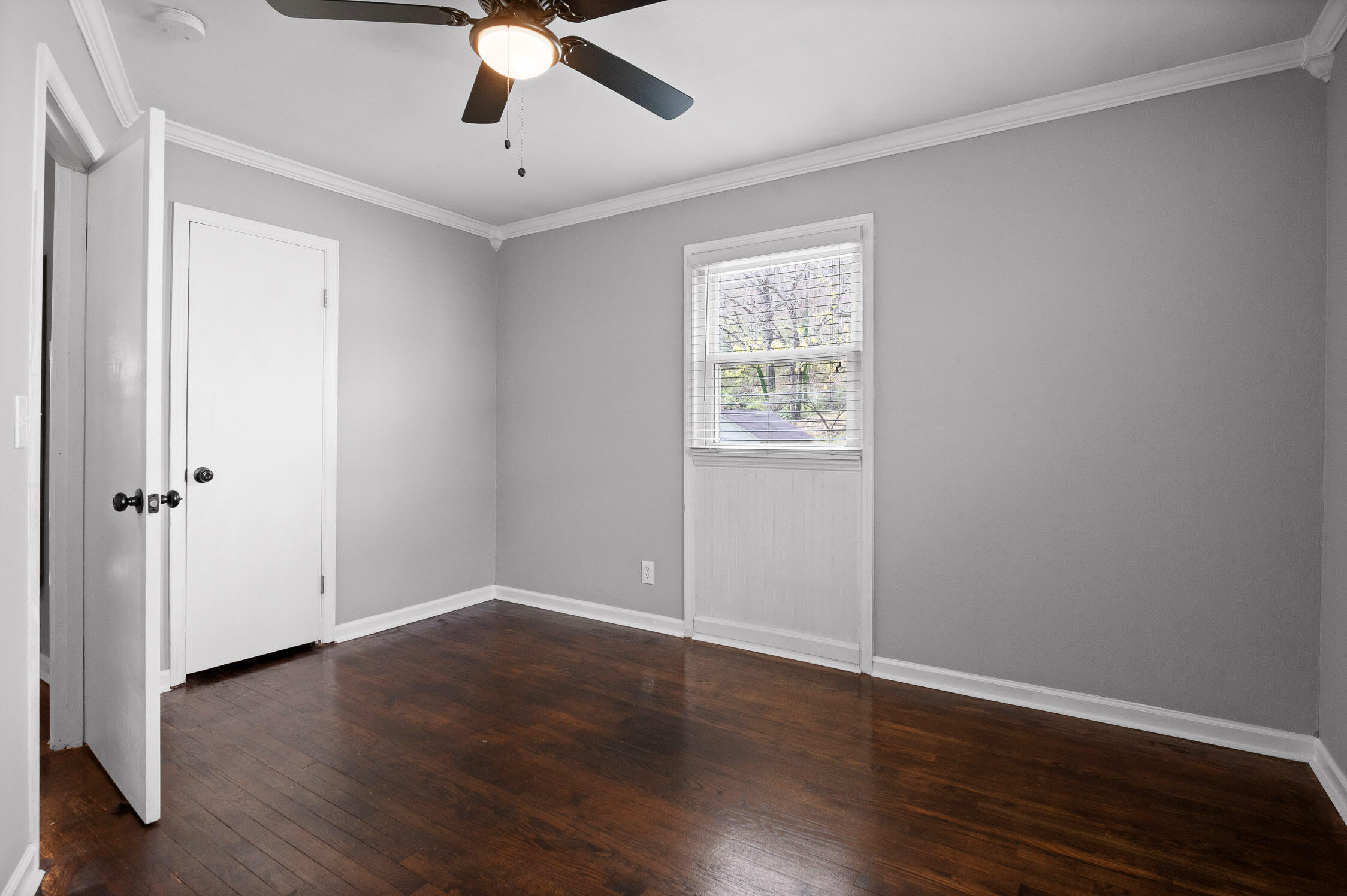 528 Lullwater Road Chattanooga, TN 37405 - Photo 19 of 28 Bedroom 2