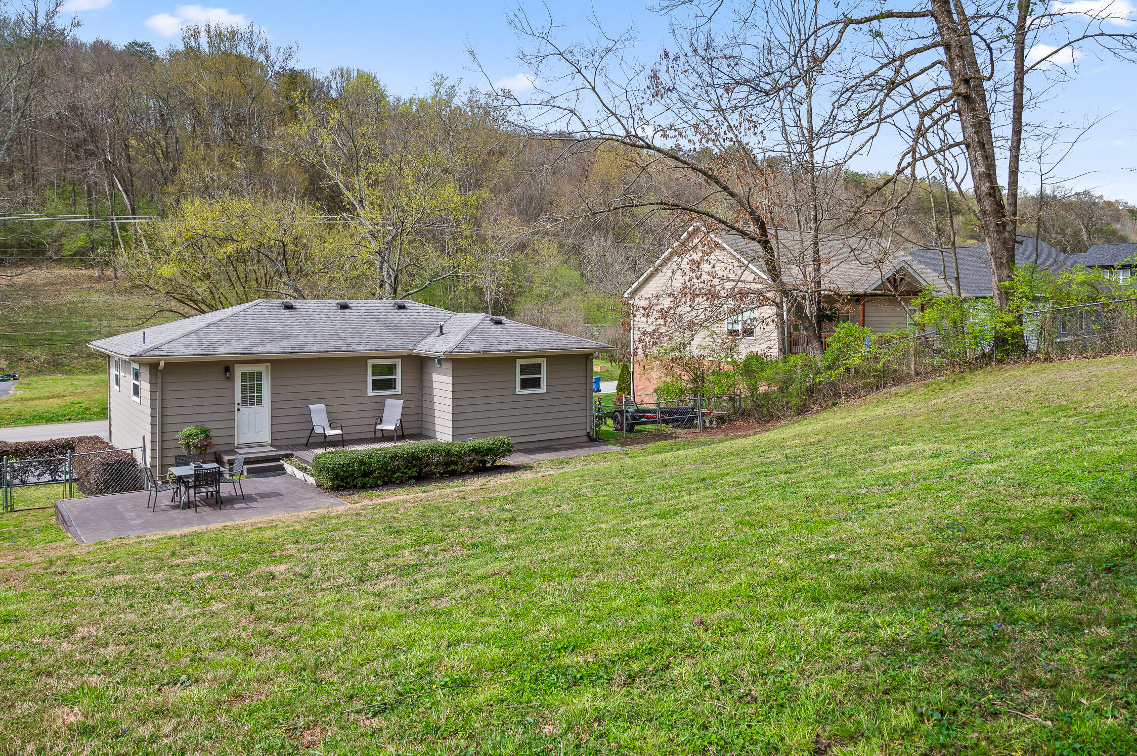 528 Lullwater Road Chattanooga, TN 37405 - Photo 28 of 28 Back Yard