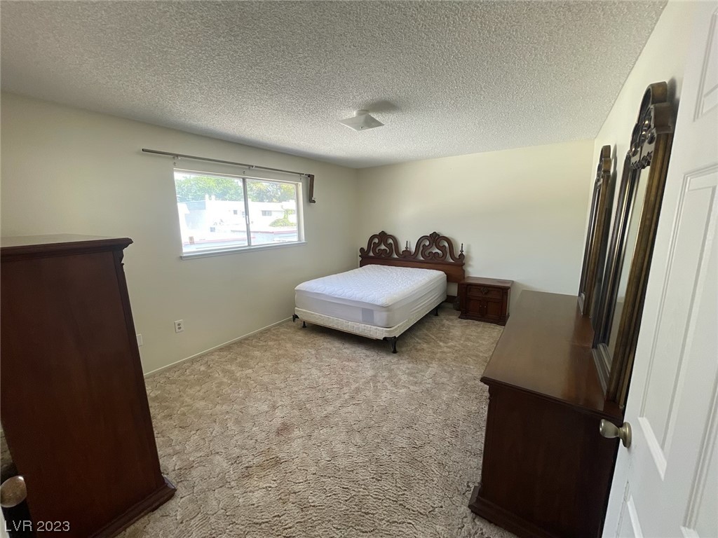 3074 South Pecos Road Las Vegas, NV 89121 - Photo 11 of 25 Gallery Image 11