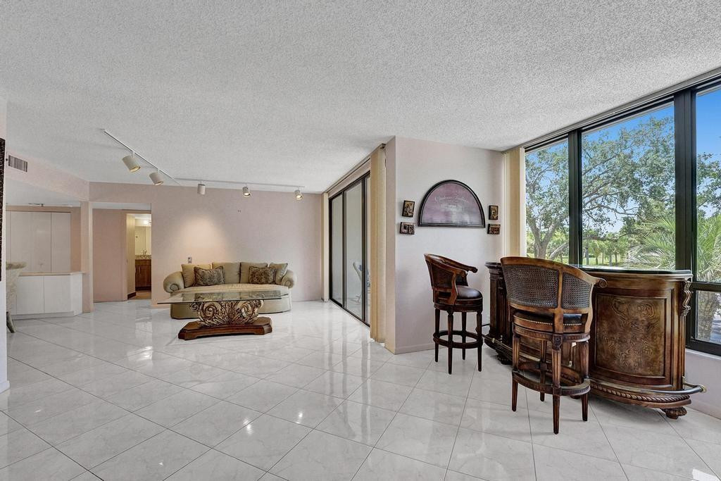 7802 Lakeside Boulevard, Unit 723 Boca Raton, FL 33434 - Photo 11 of 51 Photo 11