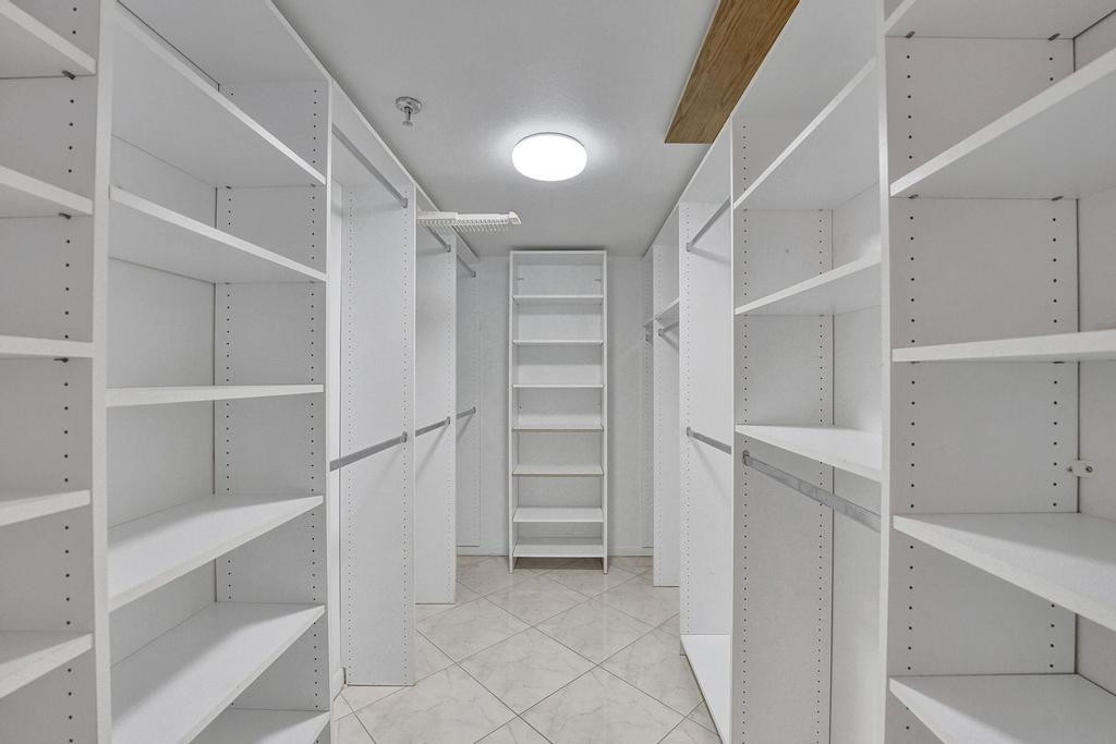 7802 Lakeside Boulevard, Unit 723 Boca Raton, FL 33434 - Photo 13 of 51 Photo 13